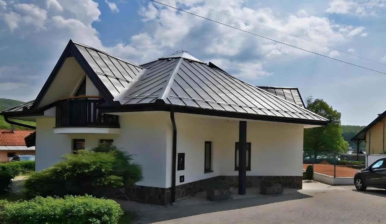 Penzion Pramen Вінне Екстер'єр фото
